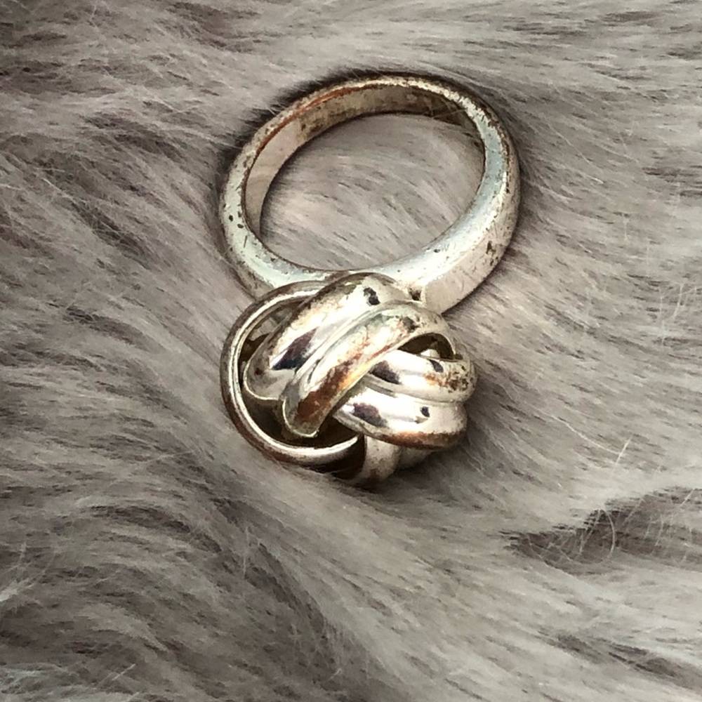 🔴 Vintage BOHO Chunky Lovers Knot Ring